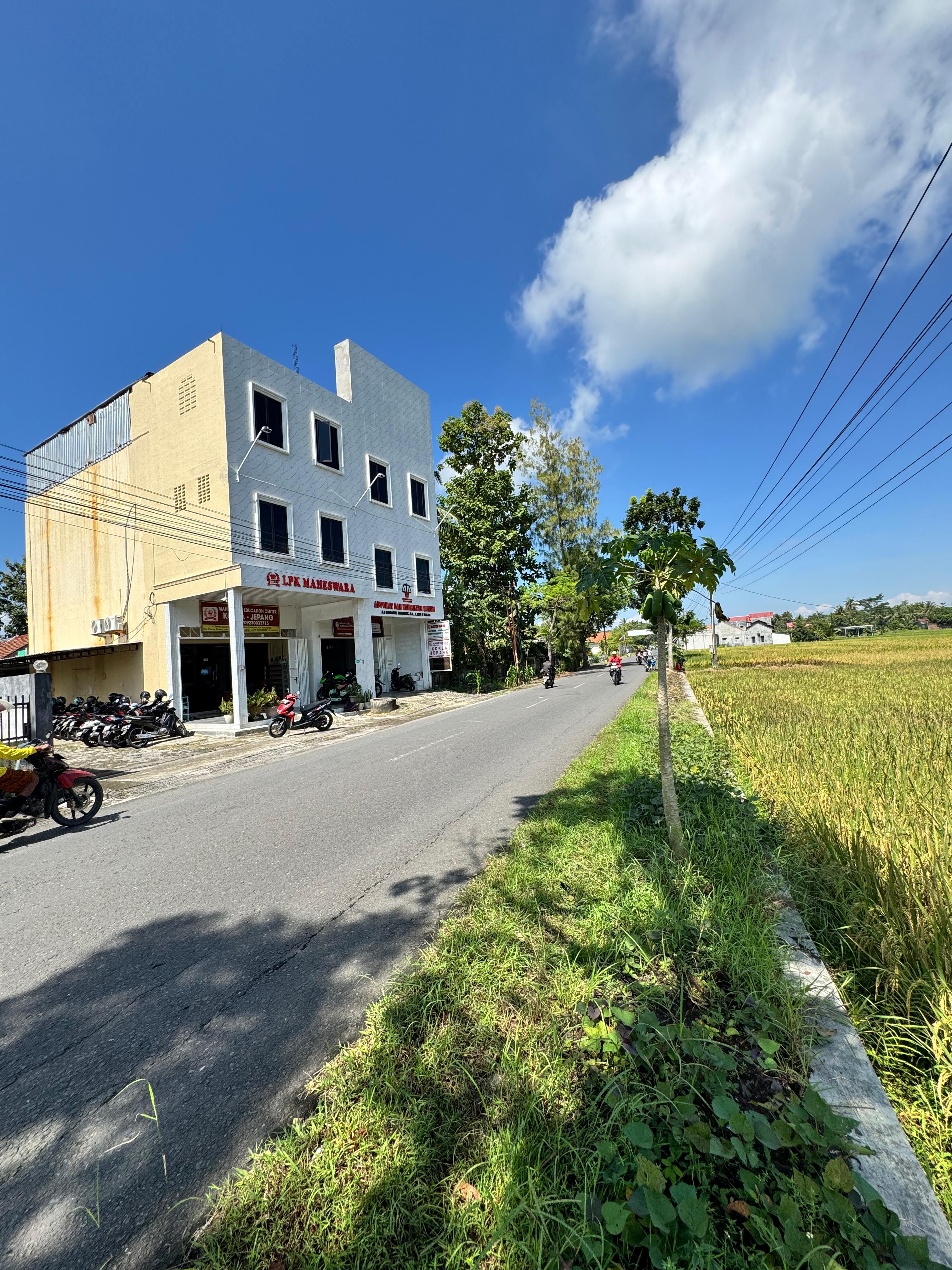 GEDUNG LPK MAHESWARA